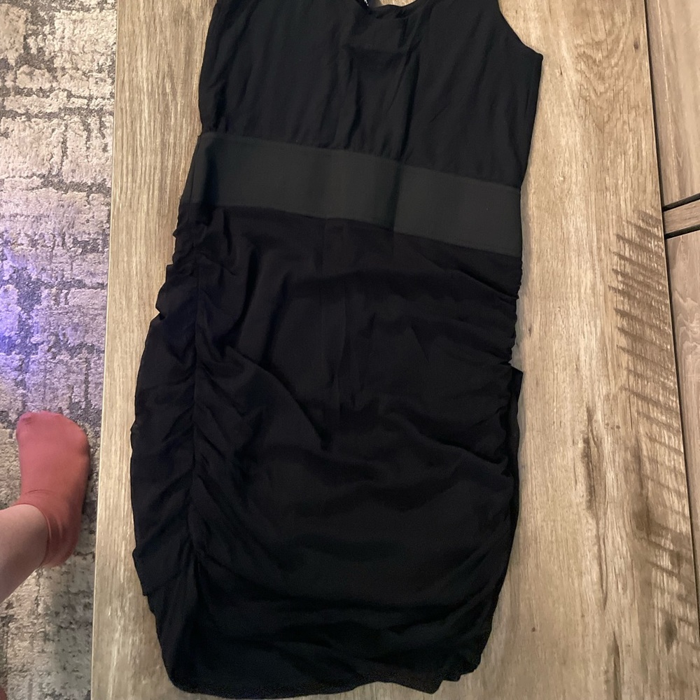 Black Form Fitting Ruffled Bottom Styled Dress - image 4